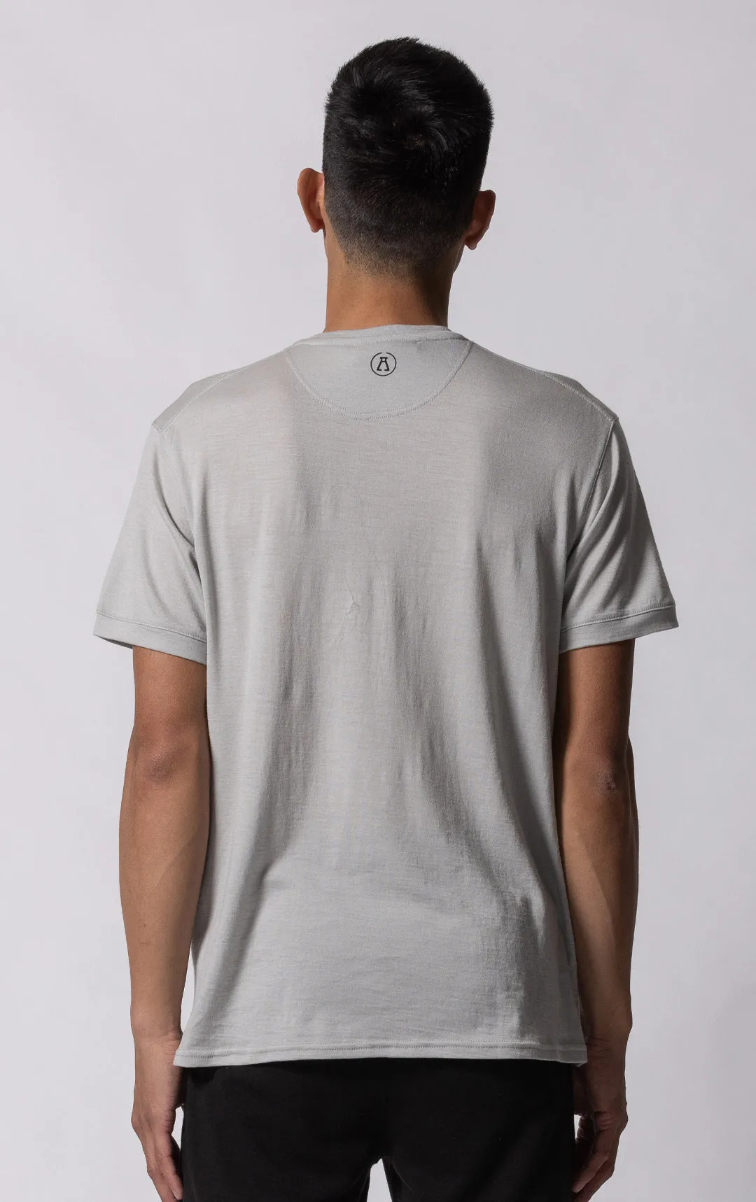 180GSM MERINO V TEE