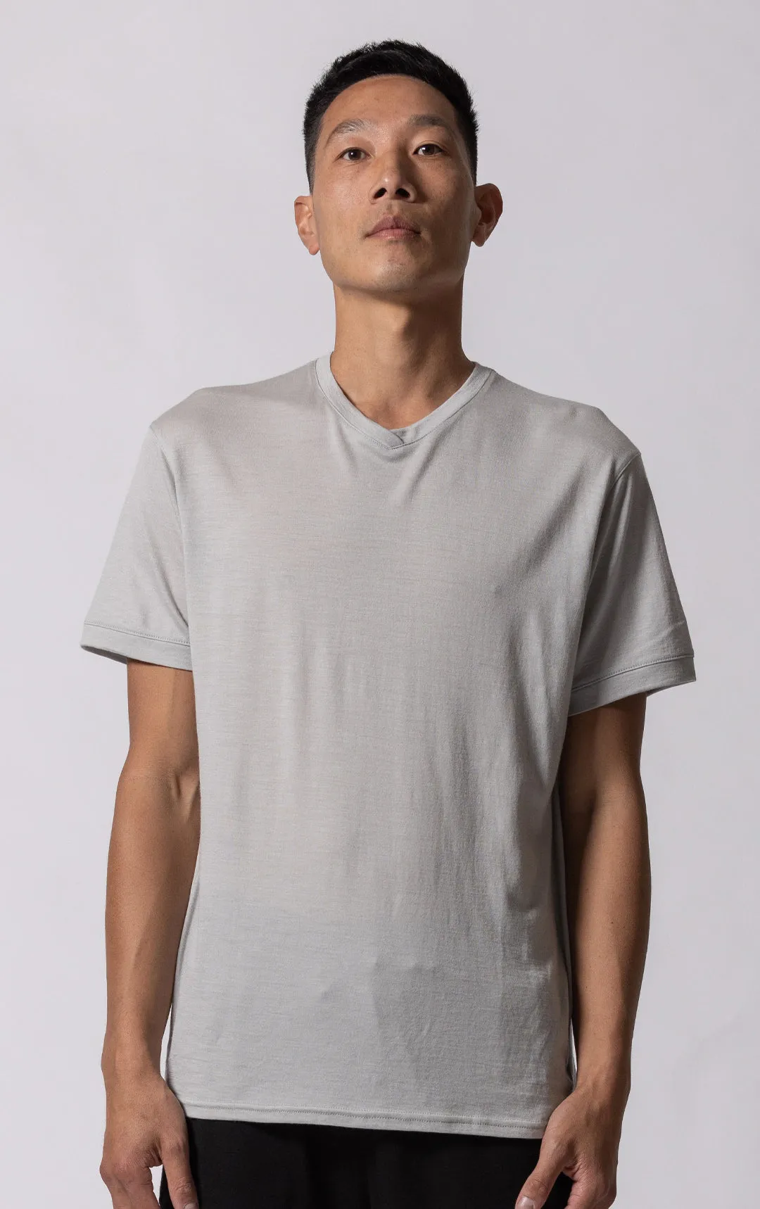 180GSM MERINO V TEE