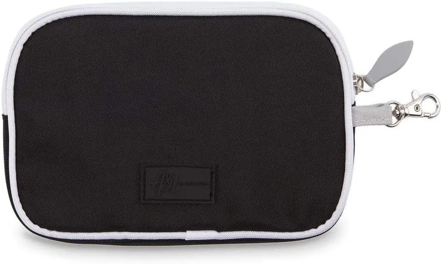 Ame & Lulu Sport Wristlet