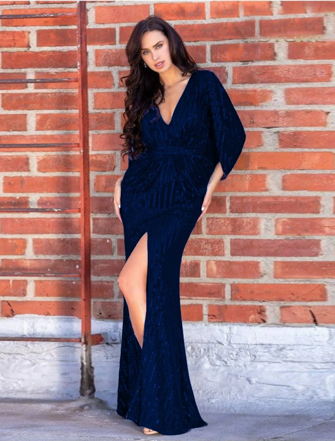 Luolandi Mermaid / Trumpet Evening Gown Sparkle & Shine Dress Formal Wedding Sweep / Brush Train Sleeveless V Neck Capes Polyester