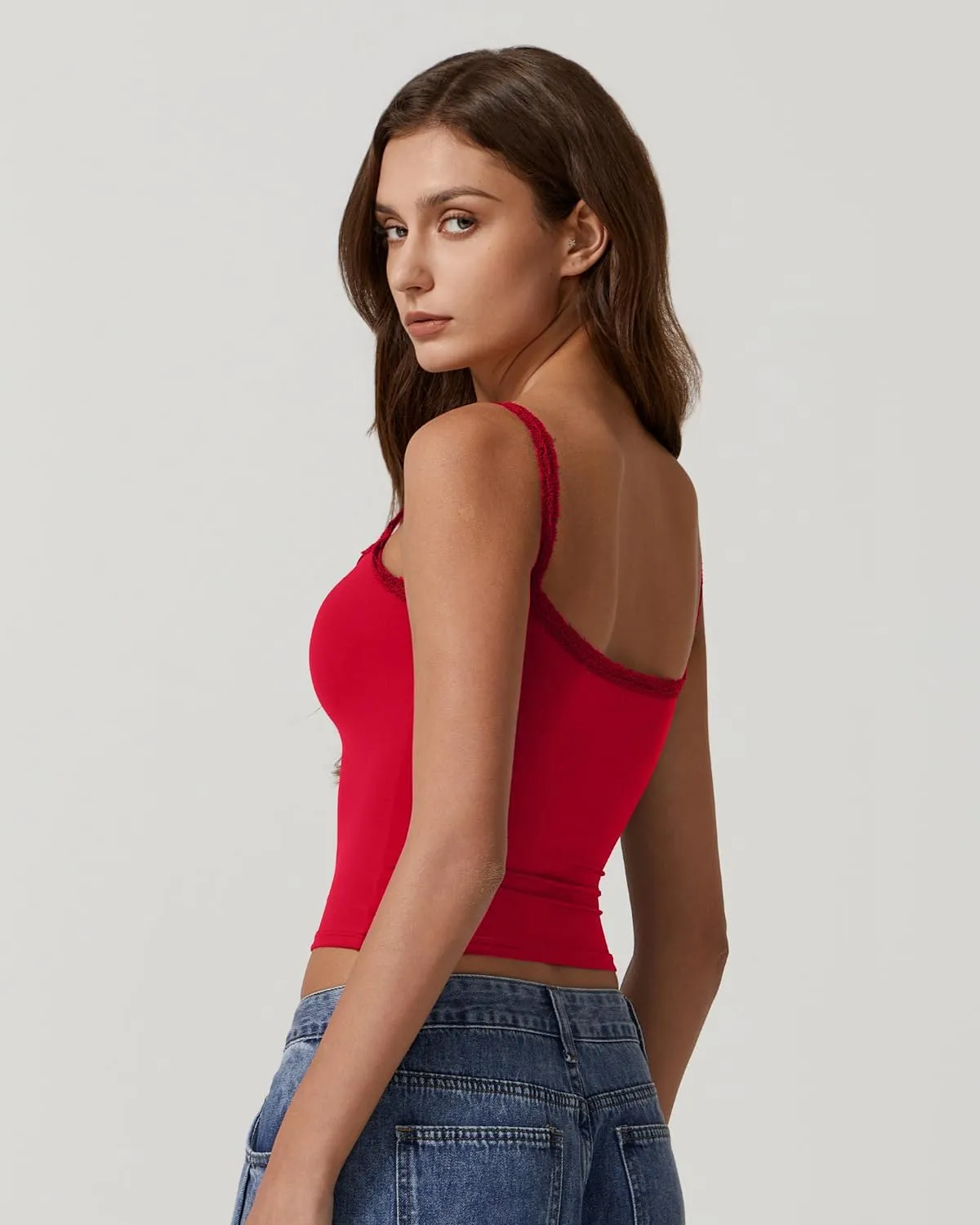 QINSEN Womens Square Neck Lace Trim Tank Top Double Lined Slim Fitted Y2k Going Out Camisole Shirts
